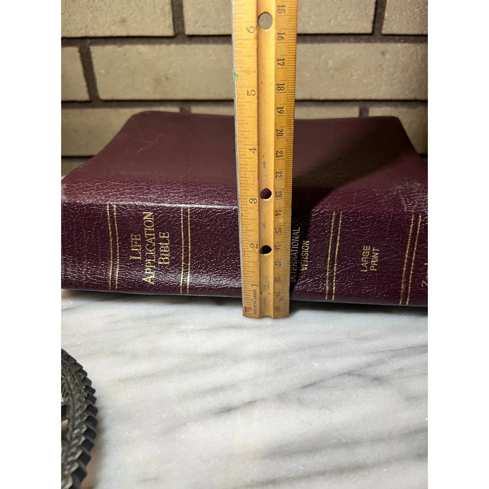 Zondervan Life Application Bible NIV Large Print Burgundy Bonded Leather